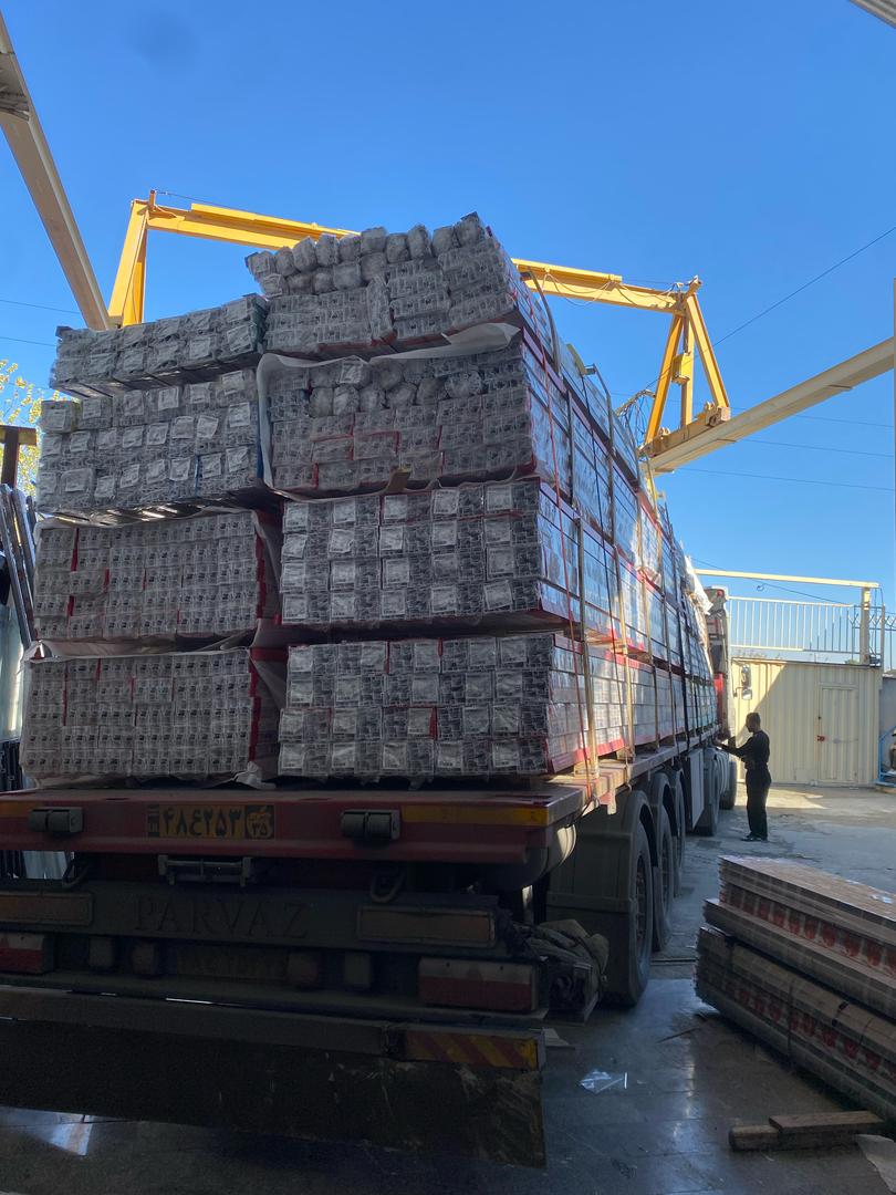 عرضه یراق آلات و اتصالات